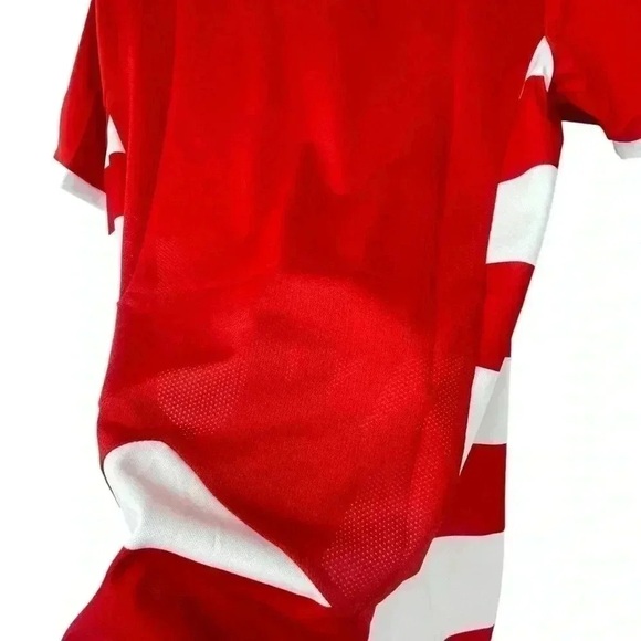 PUMA Men’s Small Red White Hoop Soccer Shirt – Striped Athletic Jersey NWT - Picture 3 of 9